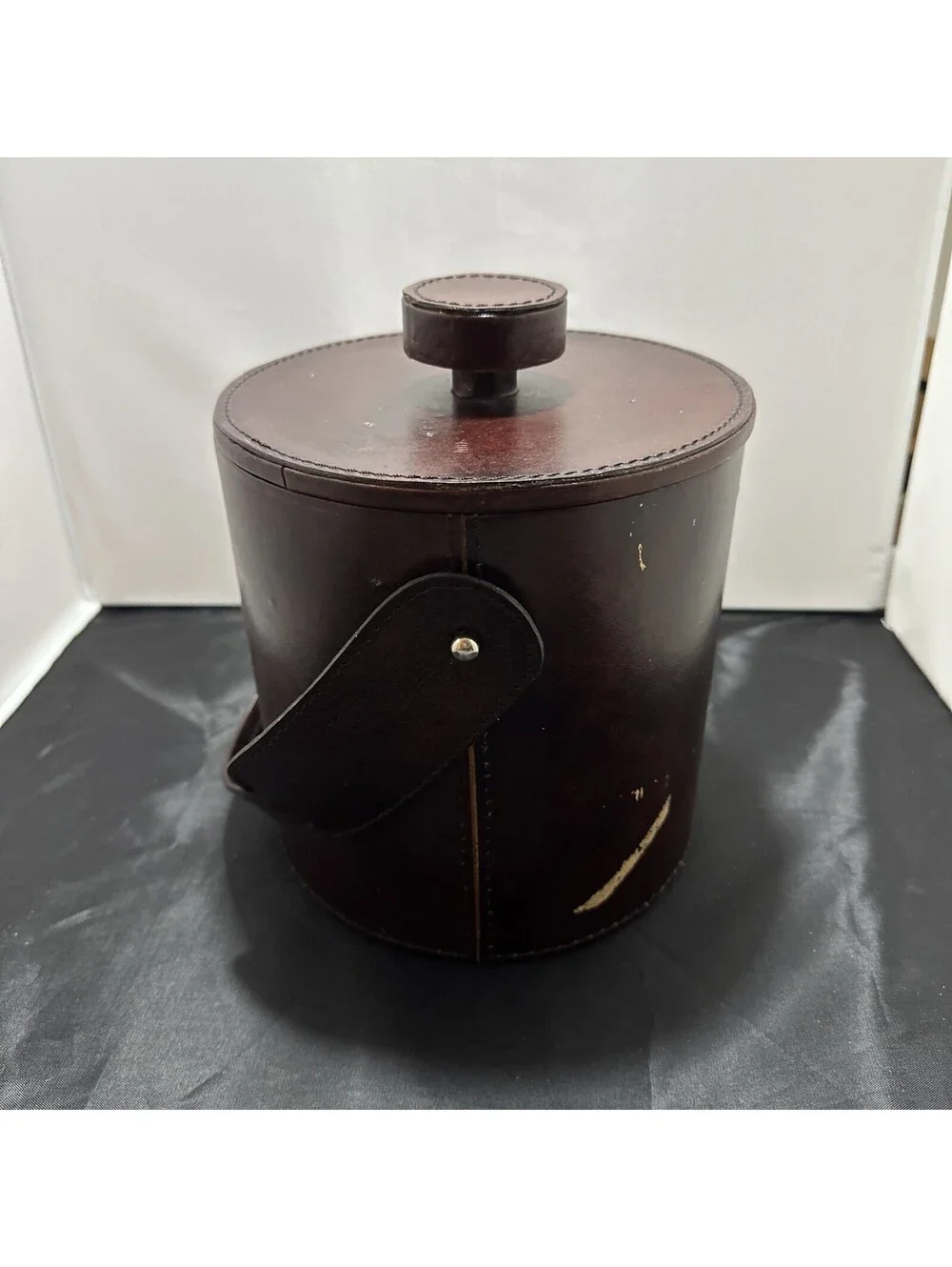 Pottery Barn Faux Leather Ice Bucket With Tongs￼
